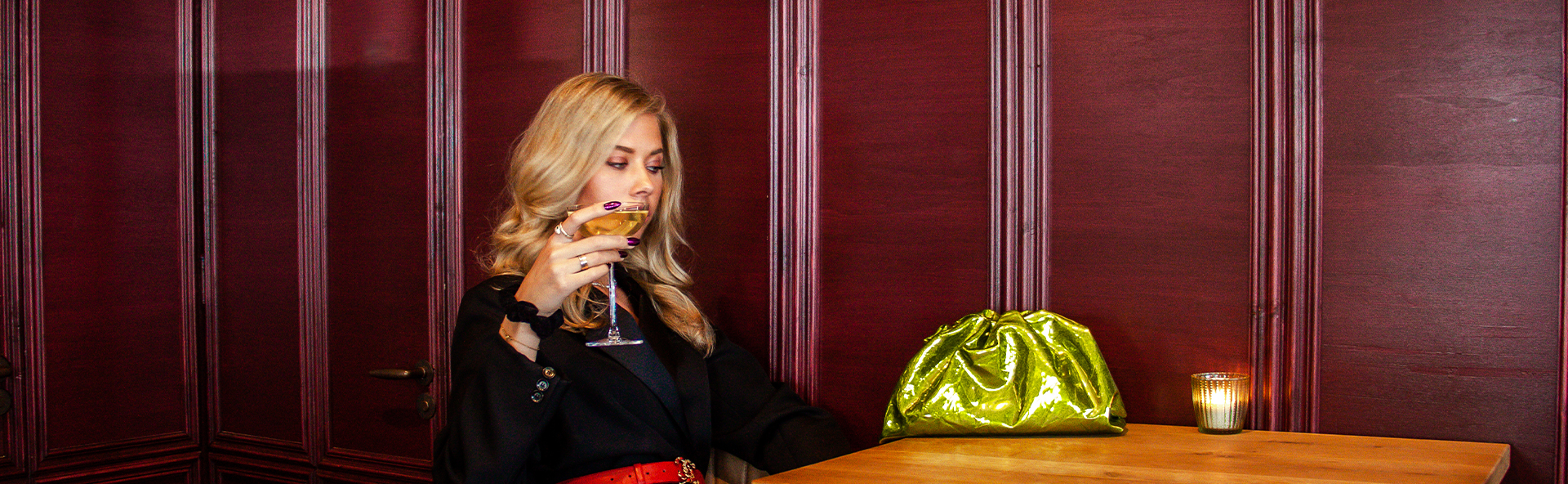 Sophisticated Date